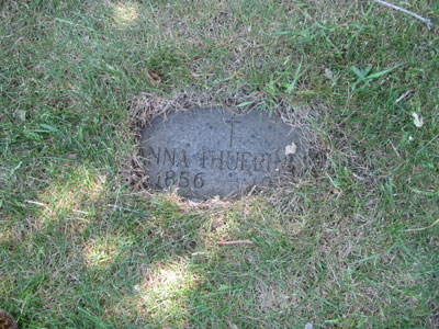 The flat marker of Anna Thuerince before service.